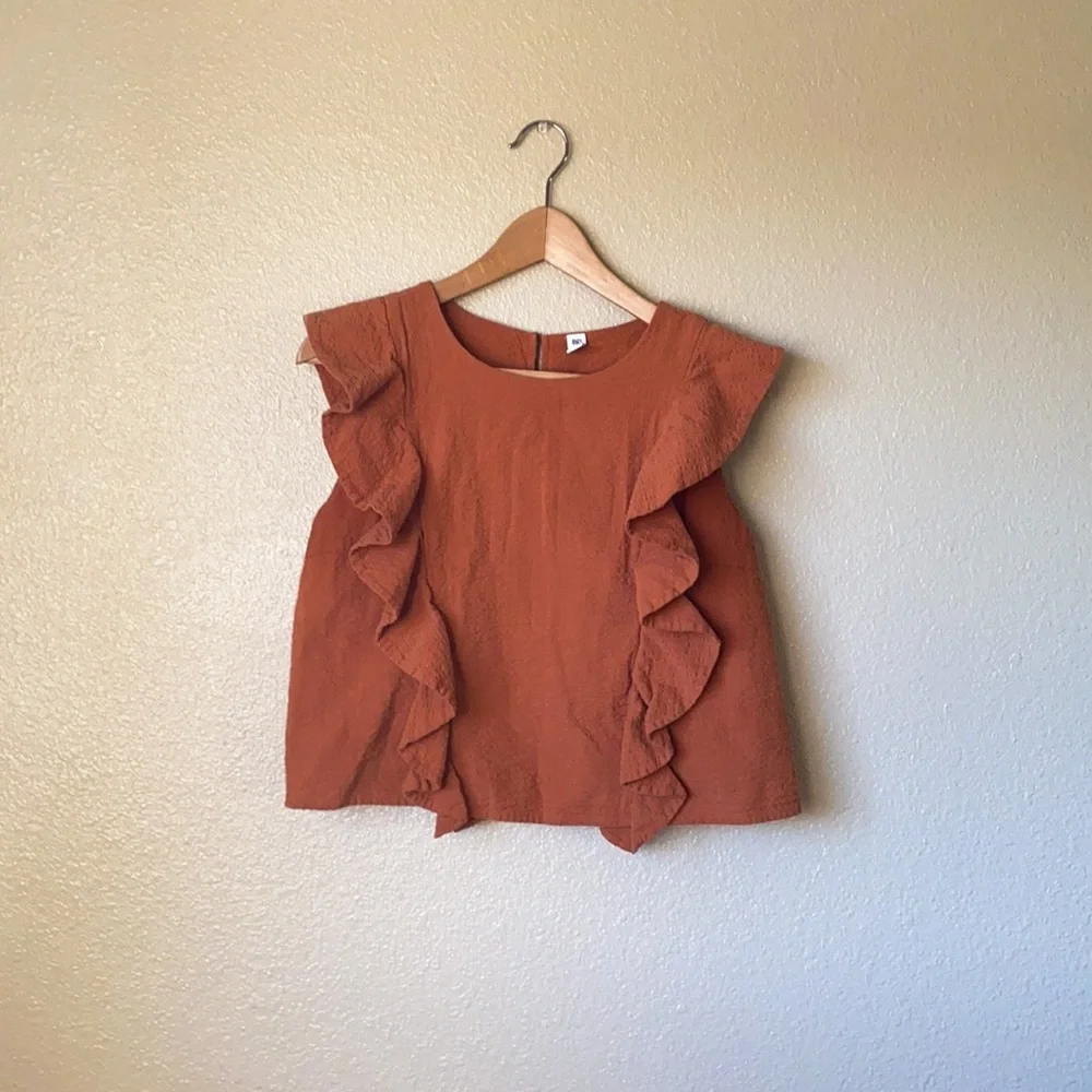 BP. Ruffle Sleeveless Top Size Medium - Picture 4 of 10